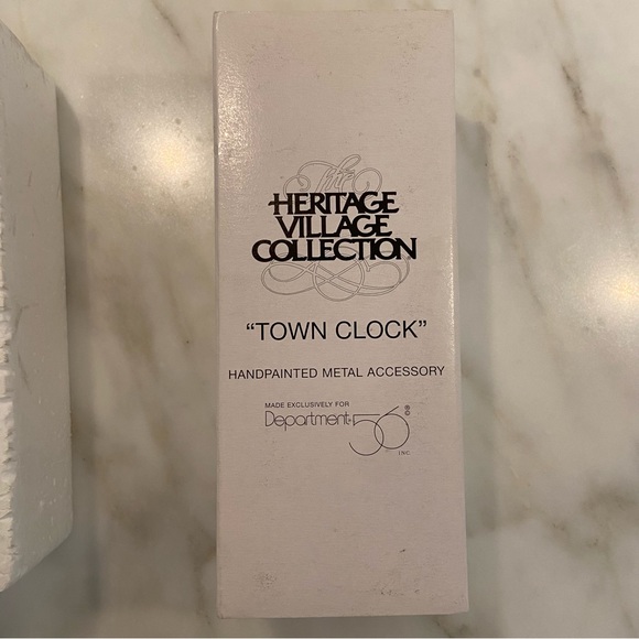RETIRED Town Clock - Department 56, Heritage Village - Picture 10 of 10